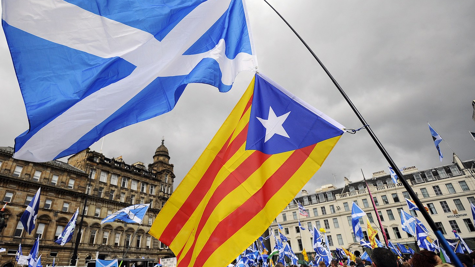 La Scozia cercherà la sua indipendenza, ma non ripeterà la Catalogna